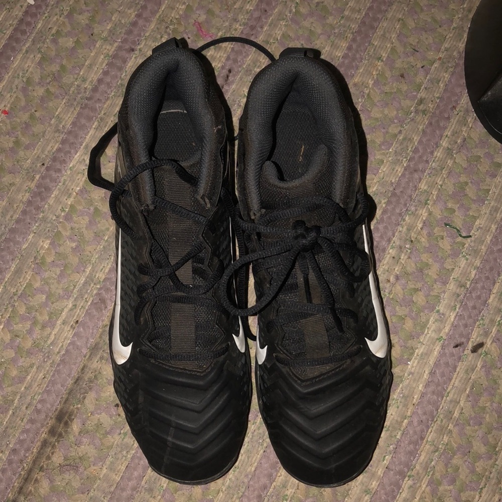 Alpha Nike cleats EUC